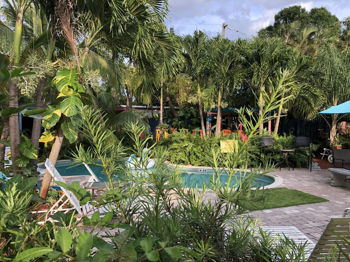 Calypso Inn Wilton Gay Male Resort Wilton Manors Exterior photo